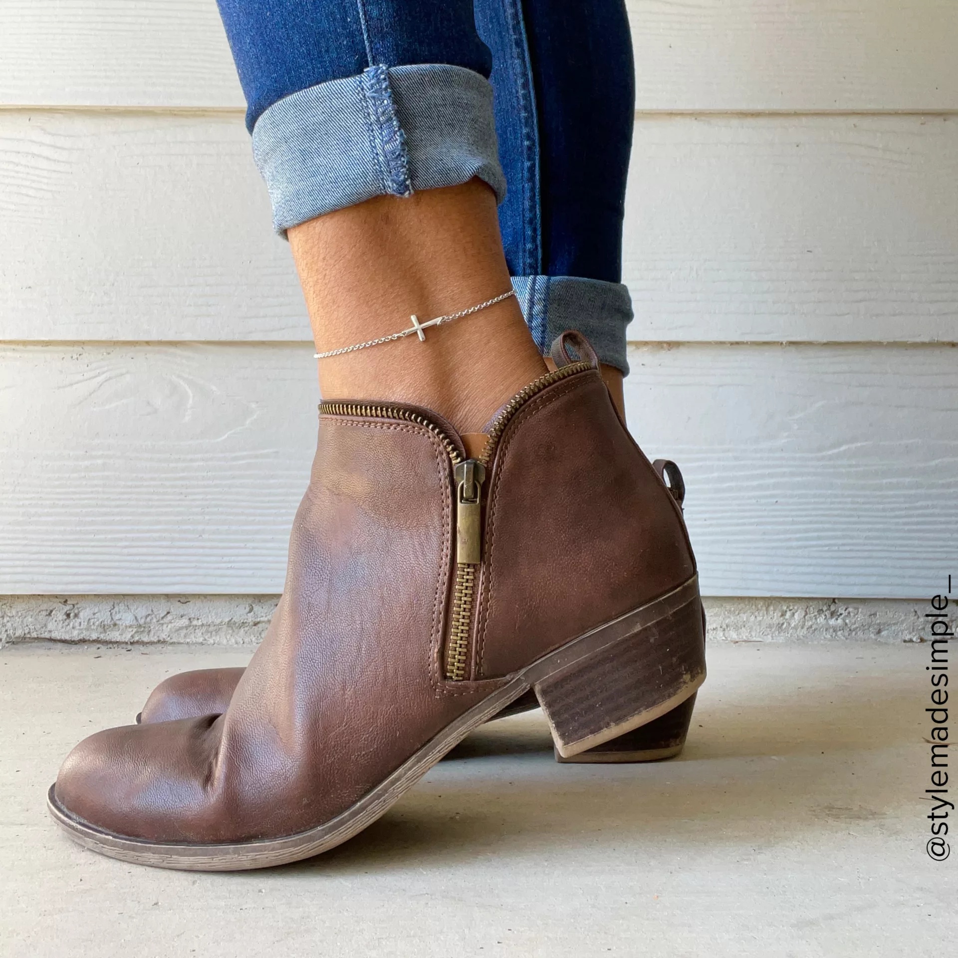 Horizon Cross Anklet - Image 4