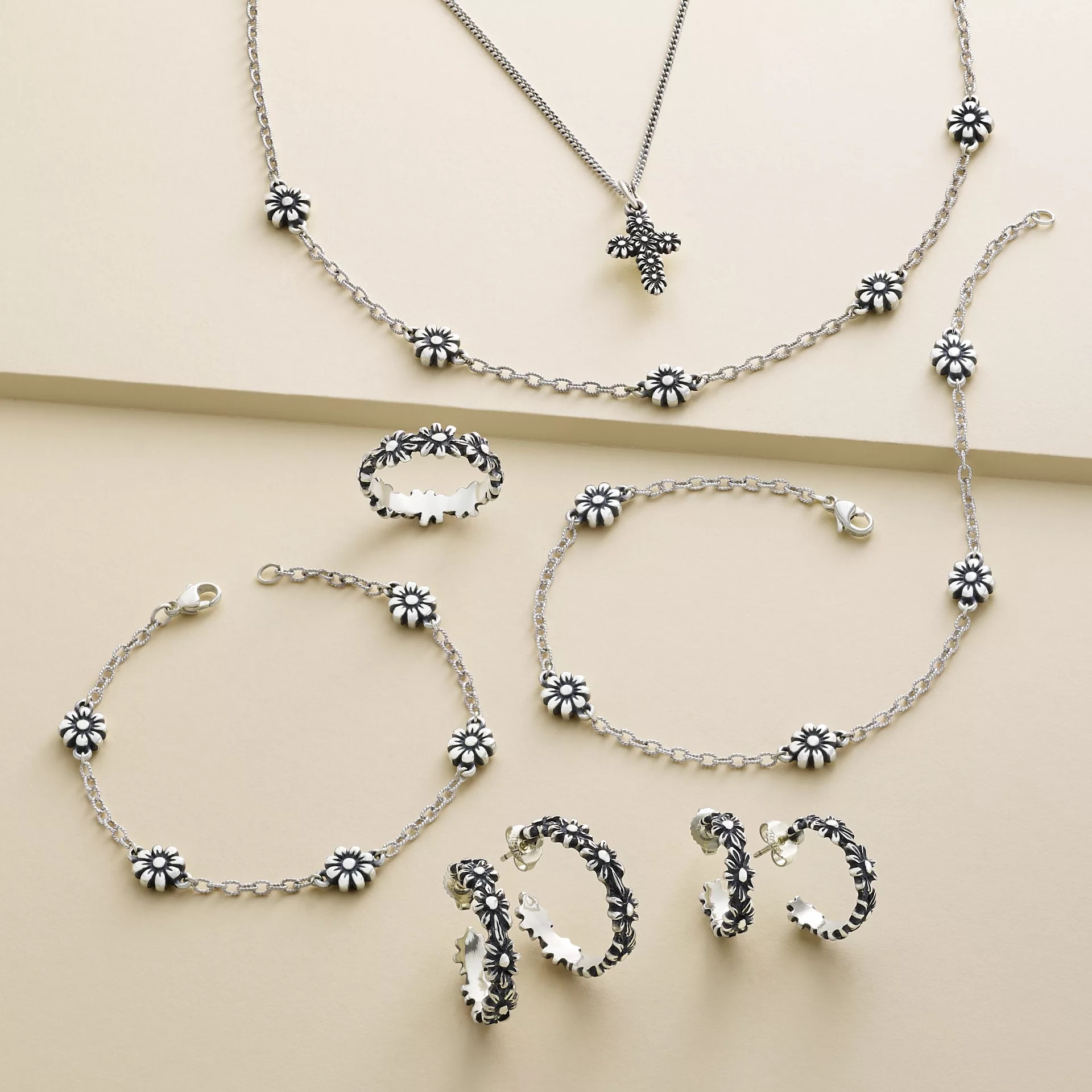 Margarita Flower Bracelet - Image 4